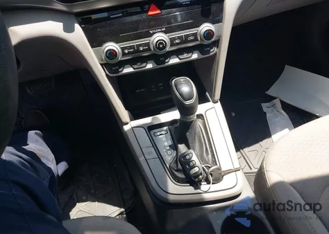 2020 Hyundai Elantra Sel from USA, damaged, VIN 5NPD84LF3LH571376